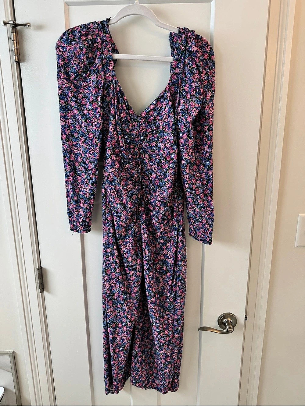 Zara Floral Midi Dress in Purple & Pink Size Medium